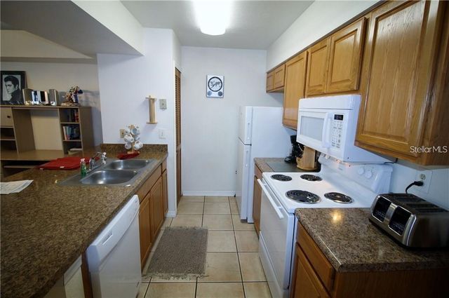 5004 LAGUNA BAY CIRCLE 54, Kissimmee, FL 34746