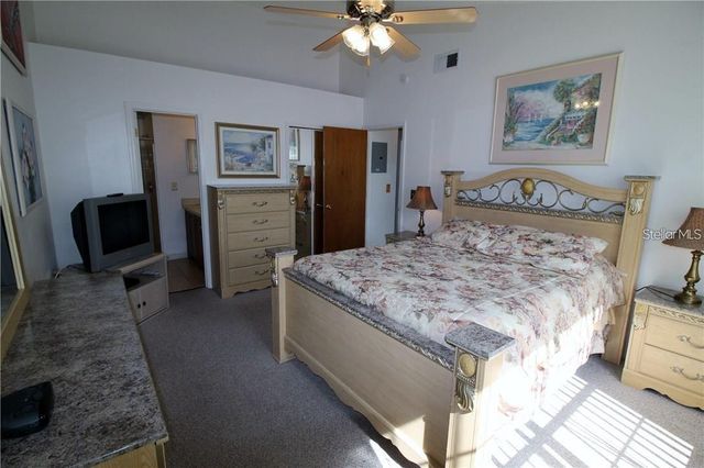 5004 LAGUNA BAY CIRCLE 54, Kissimmee, FL 34746