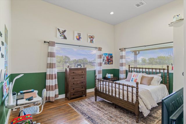 2802 Vz County Road 2112, Wills Point, TX 75169