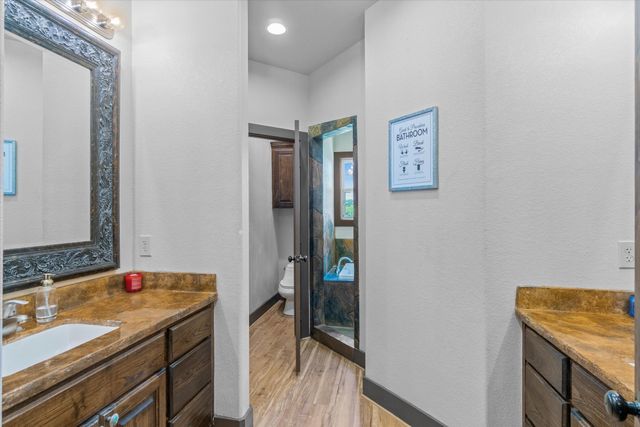 2802 Vz County Road 2112, Wills Point, TX 75169