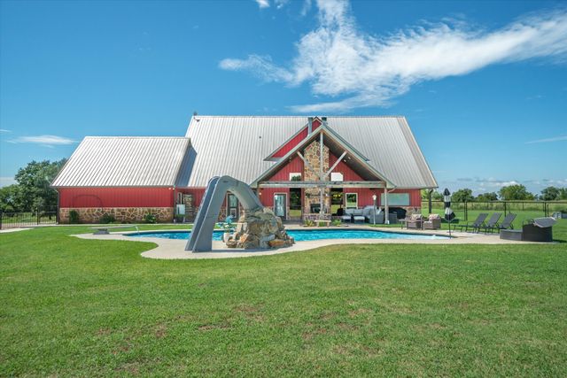 2802 Vz County Road 2112, Wills Point, TX 75169