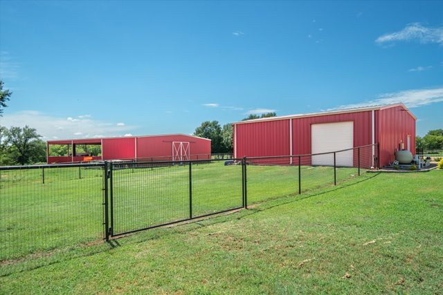 2802 Vz County Road 2112, Wills Point, TX 75169