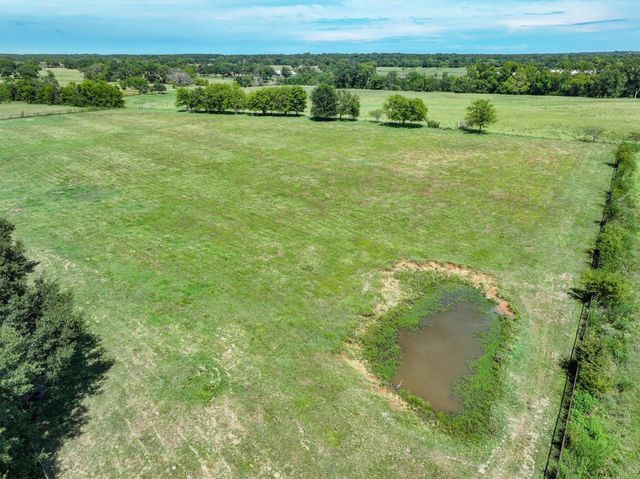 2802 Vz County Road 2112, Wills Point, TX 75169