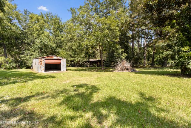 2408 Callie Road, Gautier, MS 39553