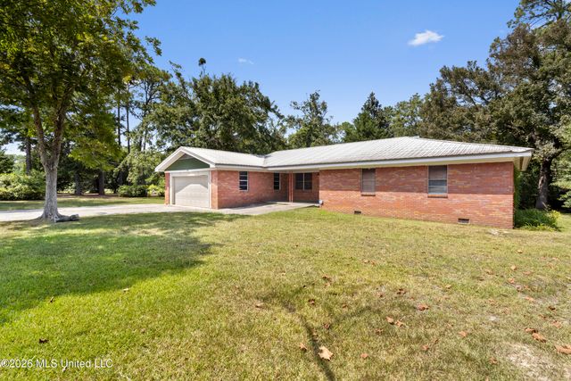 2408 Callie Road, Gautier, MS 39553