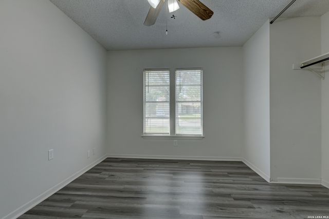 9407 Greens Pt, San Antonio, TX 78250