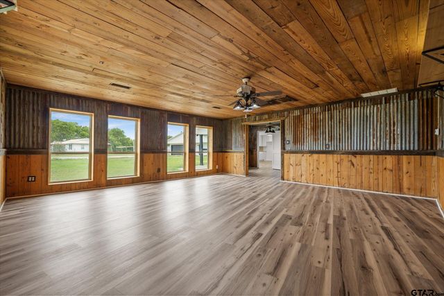6128 N FM 148, Terrell, TX 75160