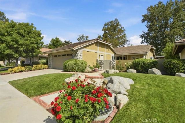 23639 Via Primero, Valencia, CA 91355