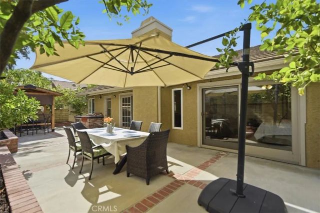 23639 Via Primero, Valencia, CA 91355