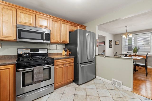218 Whittier Avenue 20, Syracuse, NY 13204