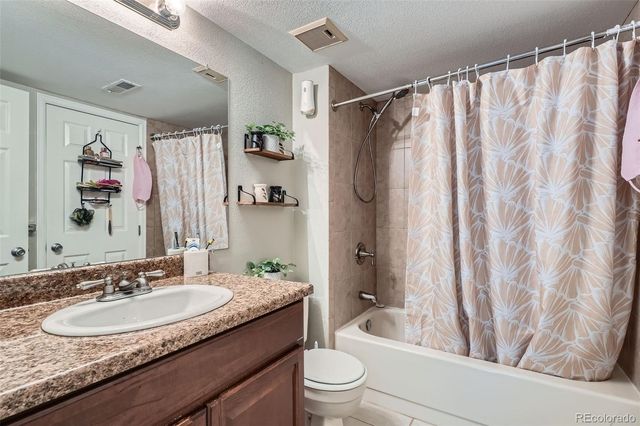 2575 S Syracuse Way B107, Denver, CO 80231