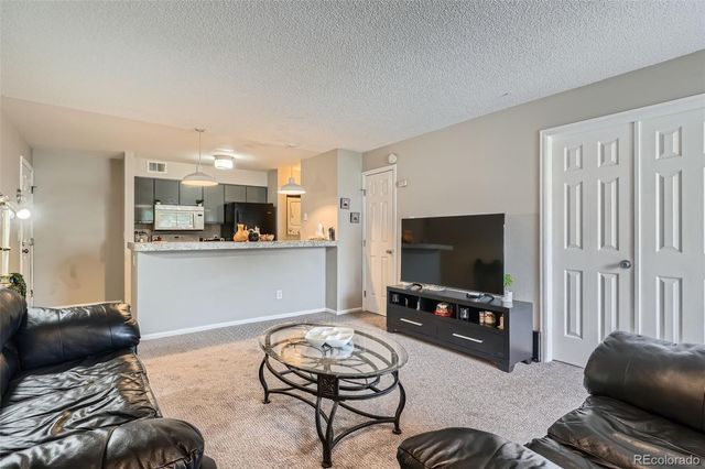2575 S Syracuse Way B107, Denver, CO 80231