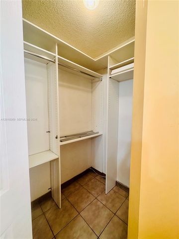 10241 NW 9th St Cir 107-5, Miami, FL 33172