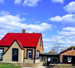 565 S Meridian Road, Youngstown, OH 44509