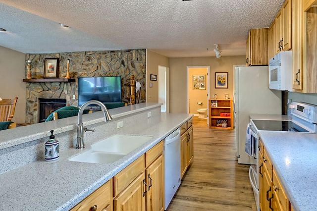 623 Overlook Way, Sky Valley, GA 30537