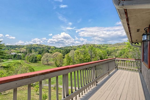 623 Overlook Way, Sky Valley, GA 30537