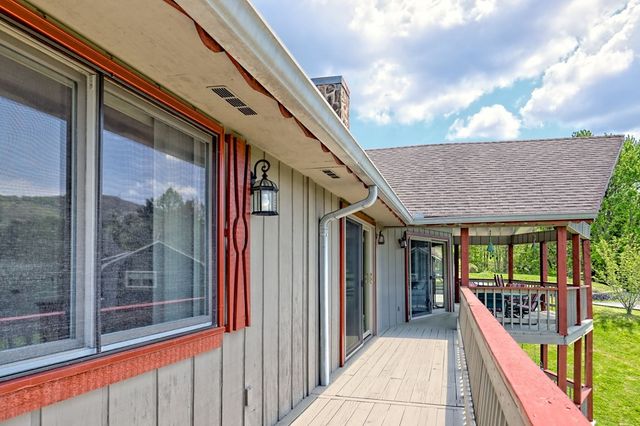 623 Overlook Way, Sky Valley, GA 30537