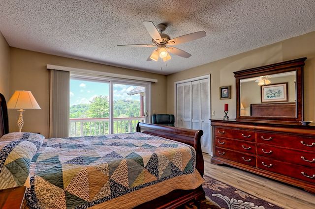 623 Overlook Way, Sky Valley, GA 30537