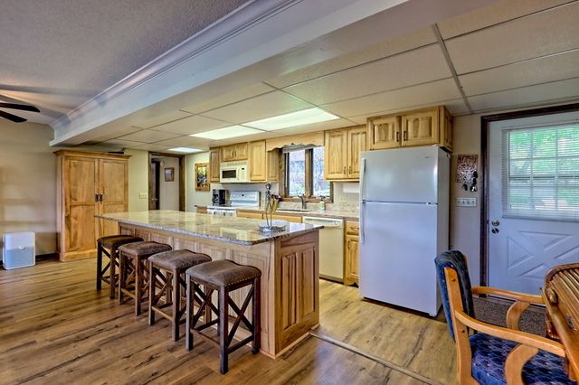 623 Overlook Way, Sky Valley, GA 30537