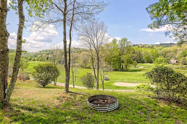 623 Overlook Way, Sky Valley, GA 30537