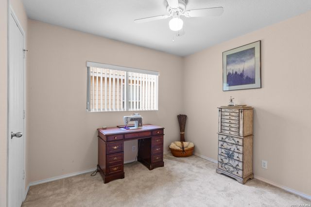 13422 RUTGERS GDN, San Antonio, TX 78249