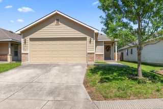 13422 RUTGERS GDN, San Antonio, TX 78249