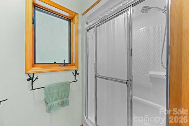 670 Parkway Drive, Maggie Valley, NC 28751