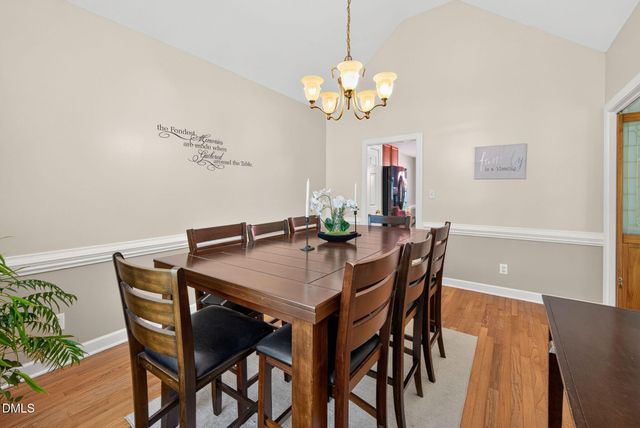 400 La Vista Court, Benson, NC 27504