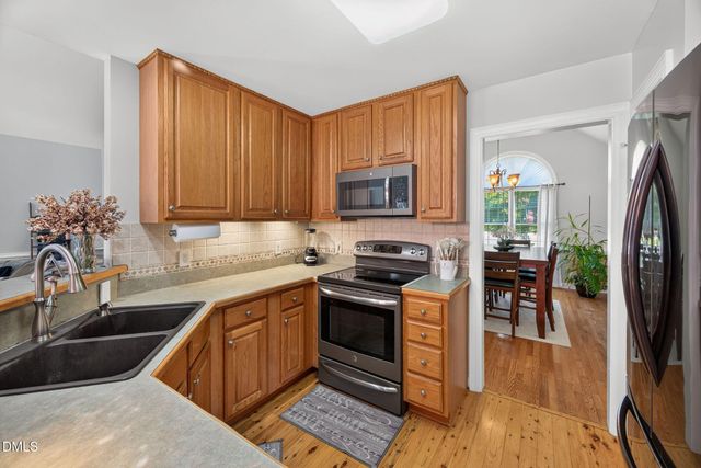 400 La Vista Court, Benson, NC 27504