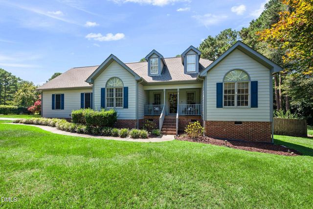400 La Vista Court, Benson, NC 27504