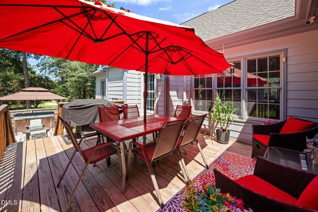 400 La Vista Court, Benson, NC 27504