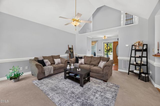 400 La Vista Court, Benson, NC 27504