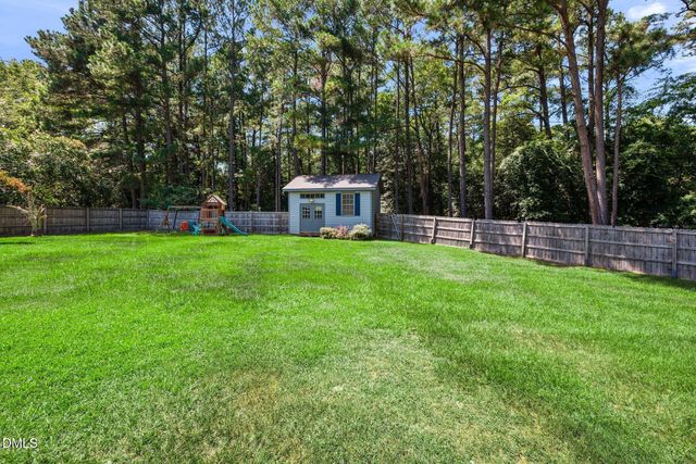 400 La Vista Court, Benson, NC 27504