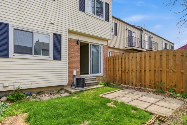 3273 Bolgos Circle, Ann Arbor, MI 48105