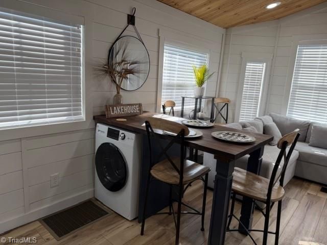 206 Cardinal Drive, New London, NC 27306