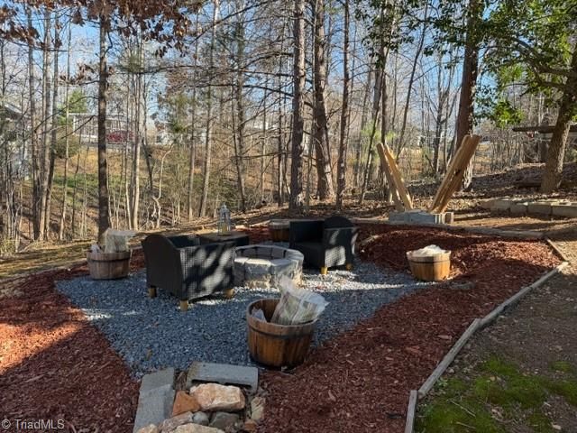 206 Cardinal Drive, New London, NC 27306