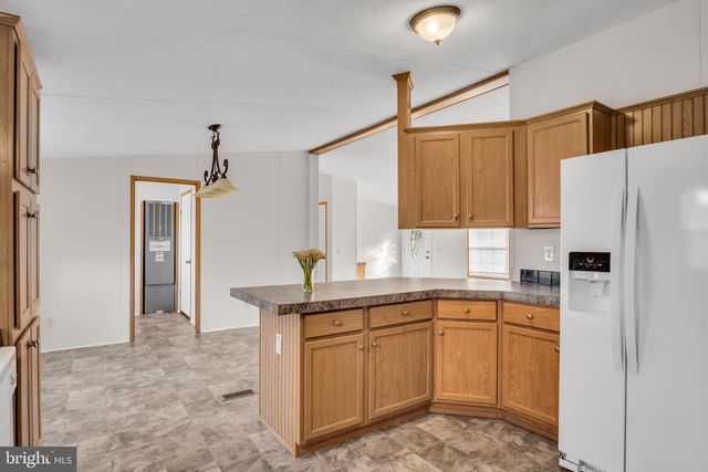 11 TYLER DR, East Berlin, PA 17316