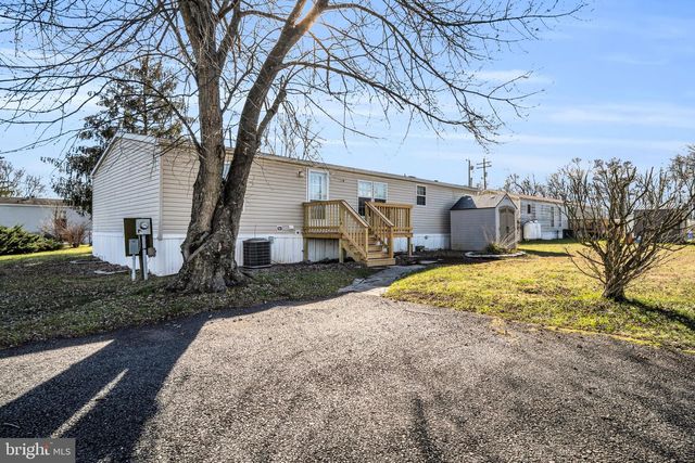 11 TYLER DR, East Berlin, PA 17316