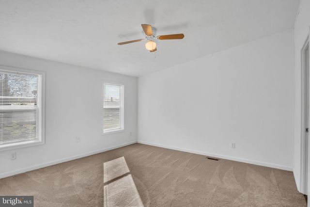 11 TYLER DR, East Berlin, PA 17316