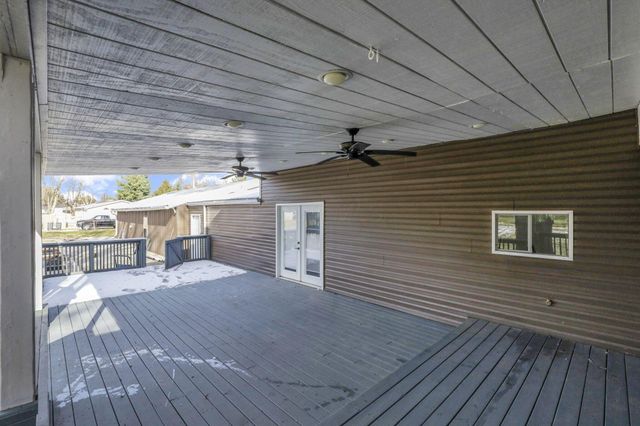 68 3rd Avenue SW, Etna, OH 43062