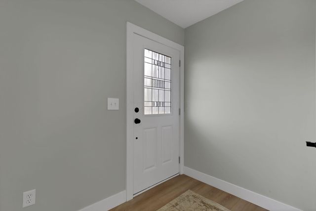 68 3rd Avenue SW, Etna, OH 43062