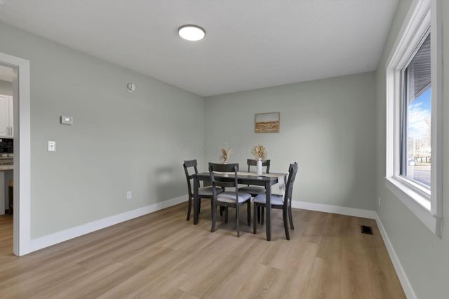 68 3rd Avenue SW, Etna, OH 43062