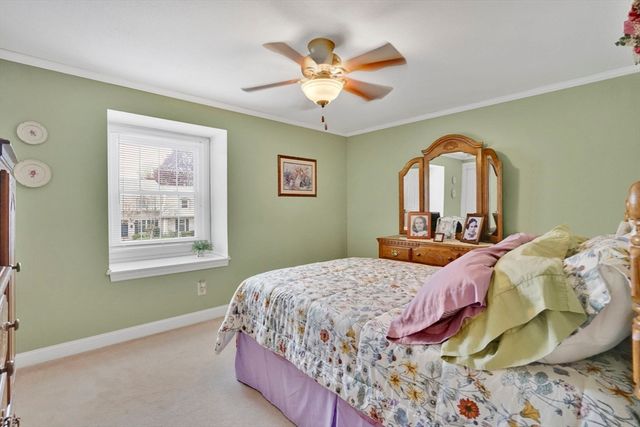 7 Plantation Dr 7, Agawam, MA 01001