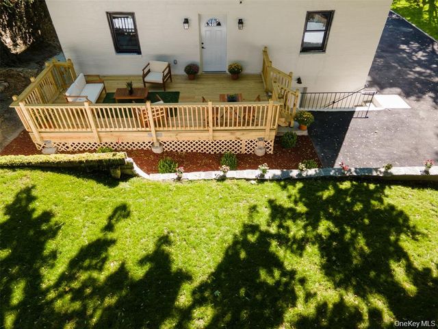 25 Van Duzen Place, Tuckahoe, NY 10707