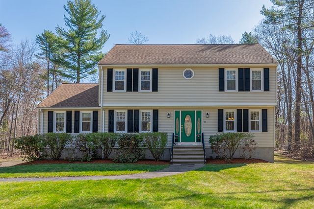 91 Scribner Rd, Tyngsborough, MA 01879