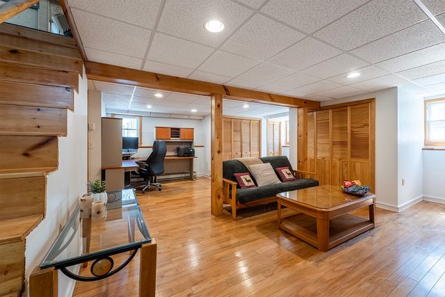 91 Scribner Rd, Tyngsborough, MA 01879