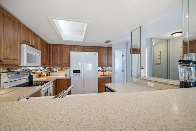 643 GARLAND CIRCLE, Indian Rocks Beach, FL 33785
