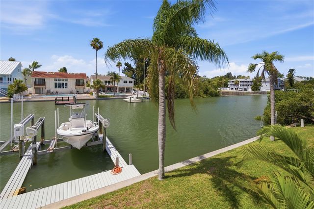 643 GARLAND CIRCLE, Indian Rocks Beach, FL 33785