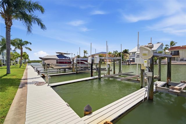 643 GARLAND CIRCLE, Indian Rocks Beach, FL 33785