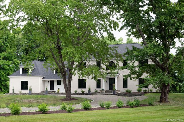 296-302 Stanford Road, Millbrook, NY 12545